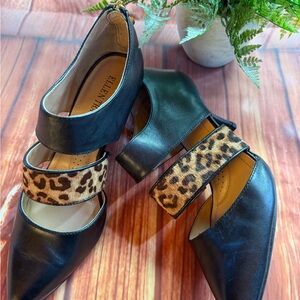 Ellen Tracy Black and Animal Print Heels